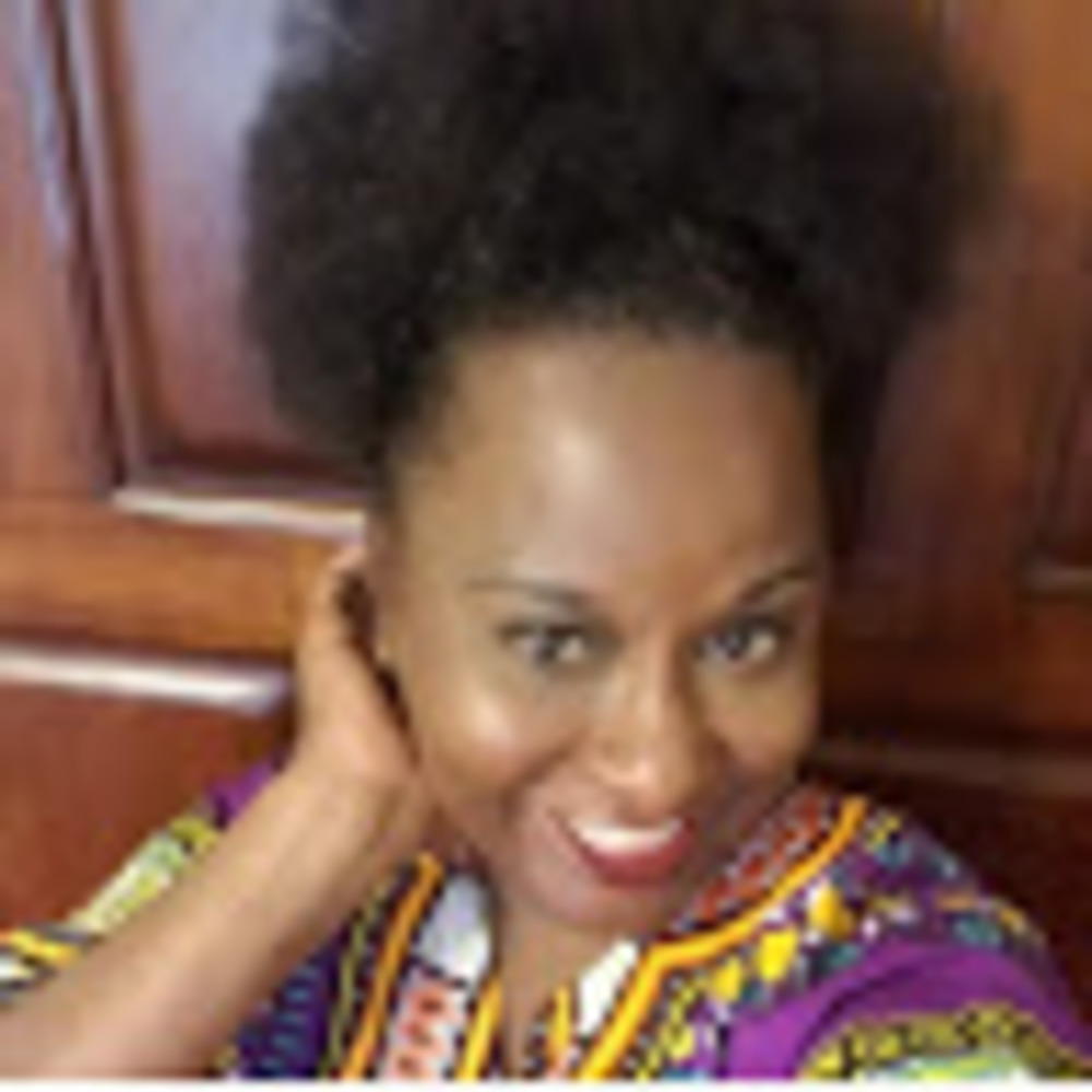 Meet your Posher, Monica